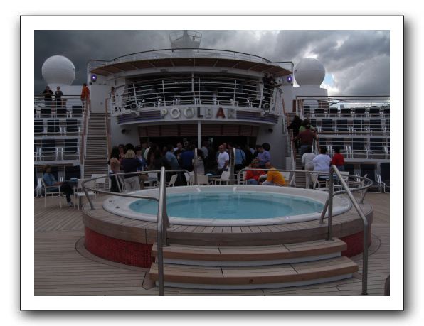 Pool Bar